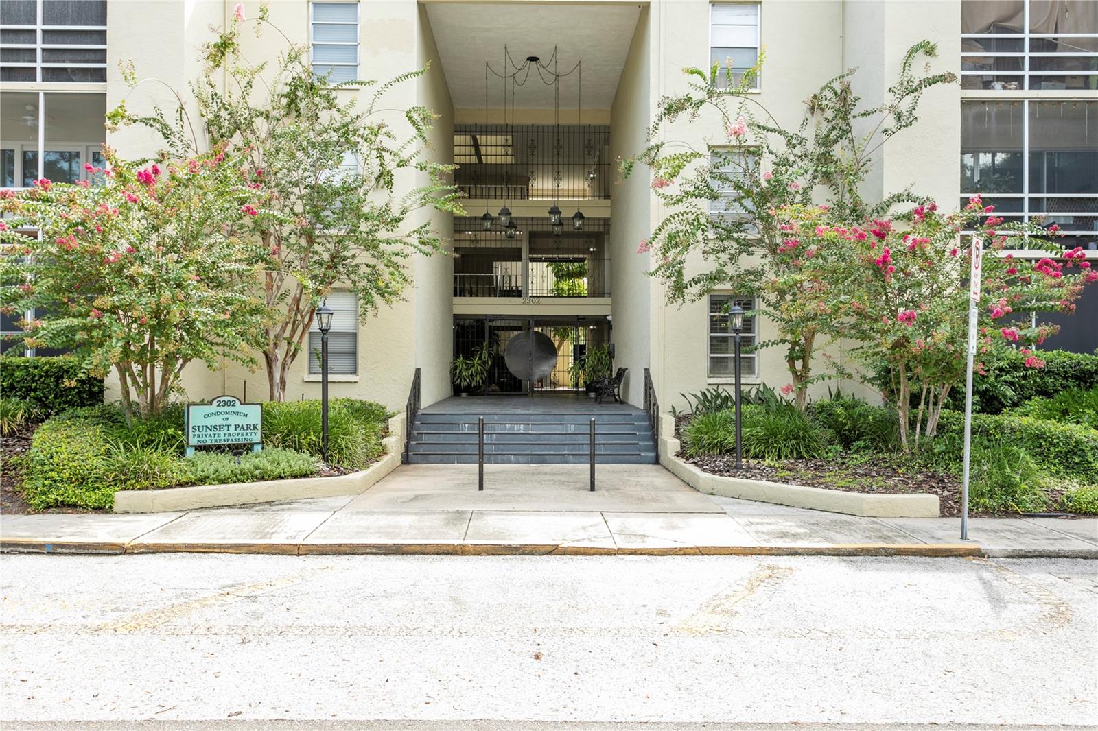 2302 S Manhattan Ave #111 photo 1