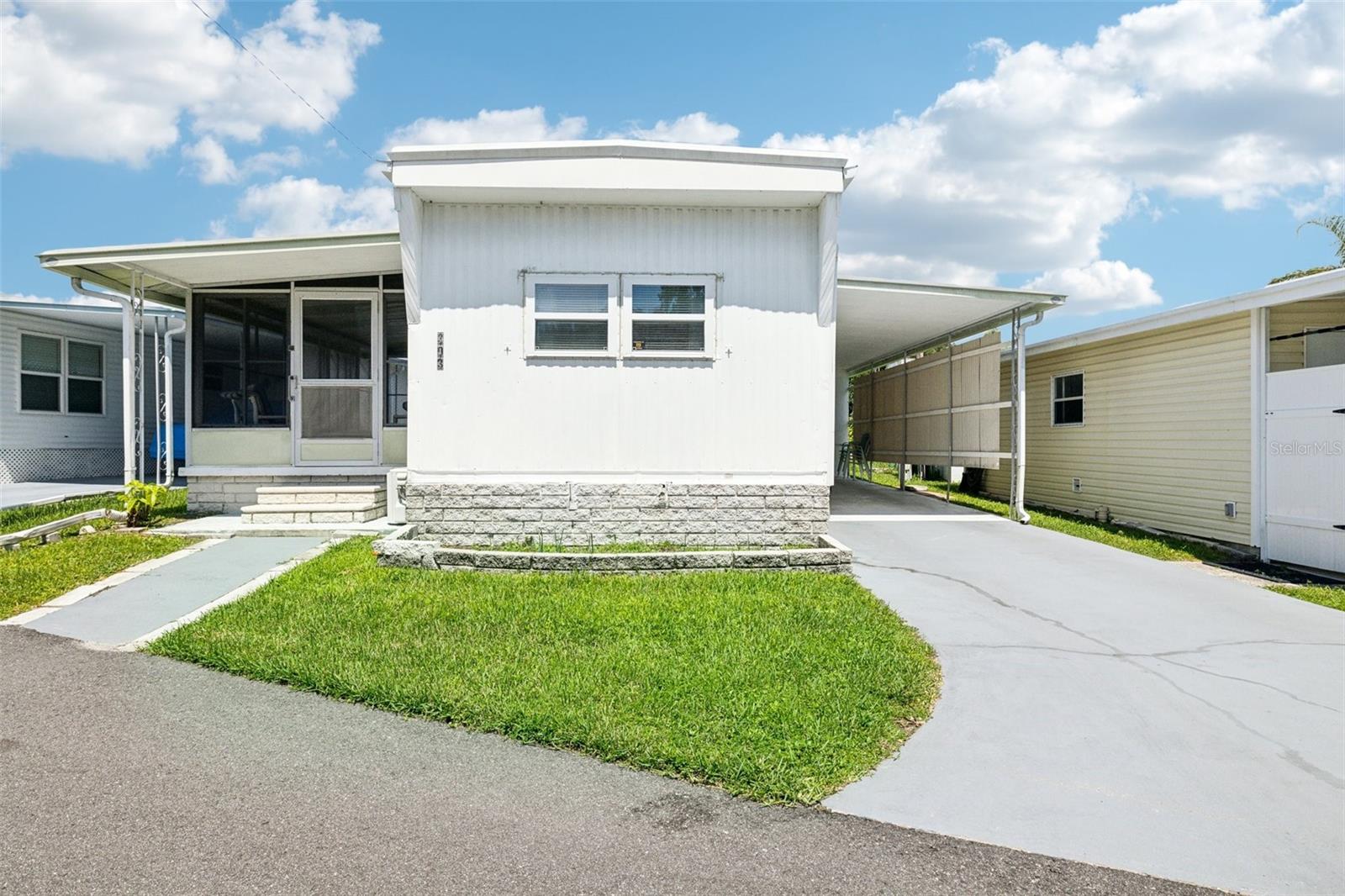 1600 Old Coachman Rd #303 photo 1