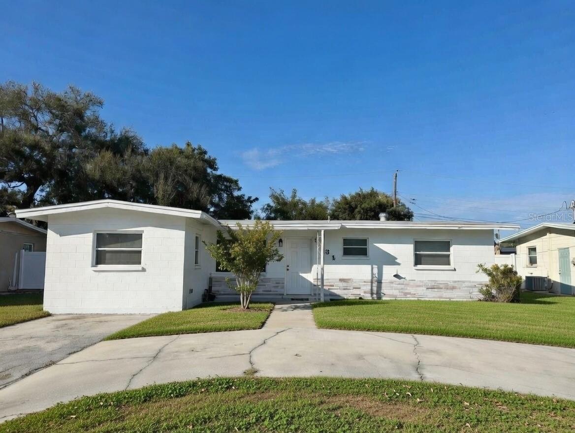 5731 90th Ave N photo 1
