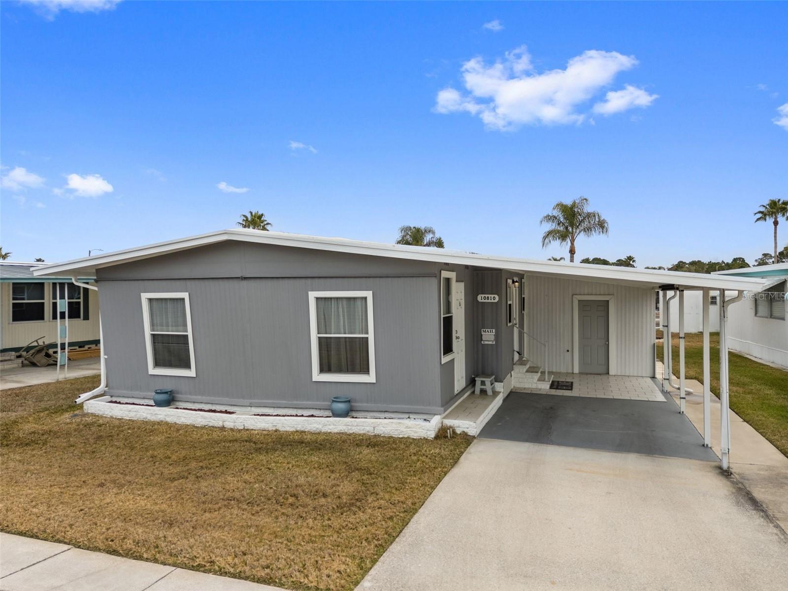 10810 Freedom Dr photo 1