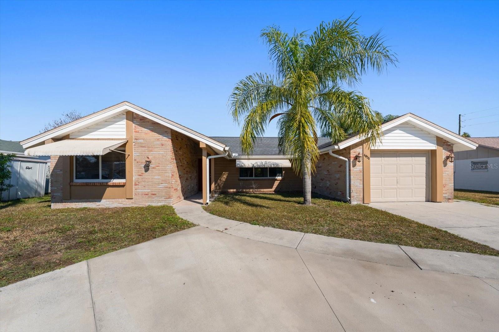 4025 Sail Dr photo 1