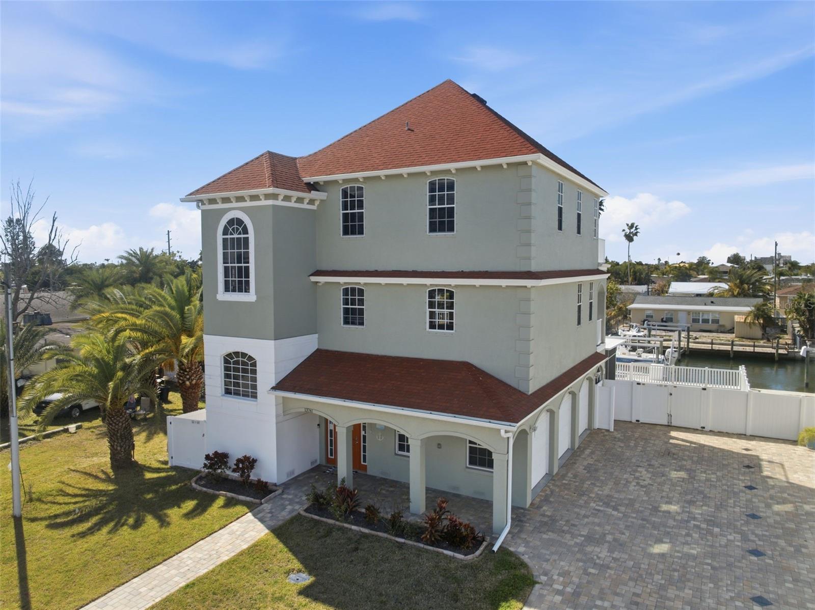 13741 Judy Ave photo 1