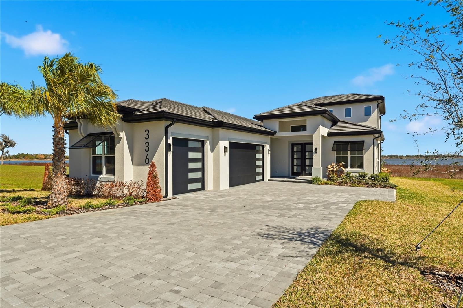 336 Caladium Ave photo 1