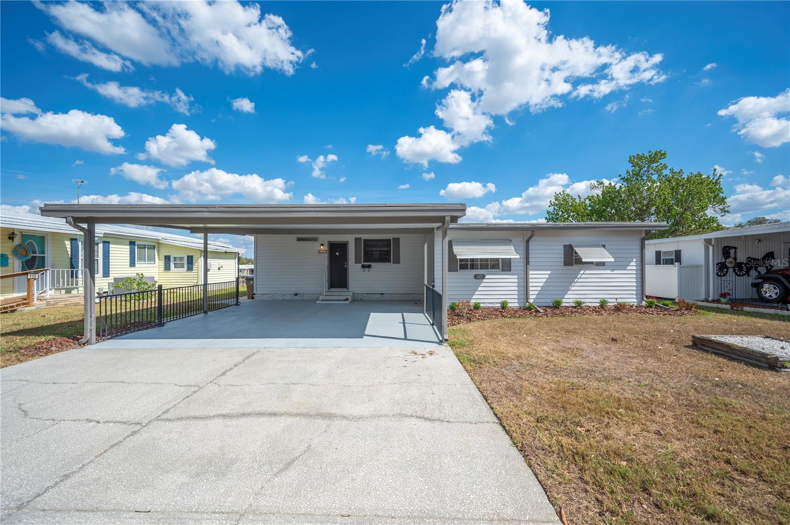 2055 S Floral Ave #117 photo 1
