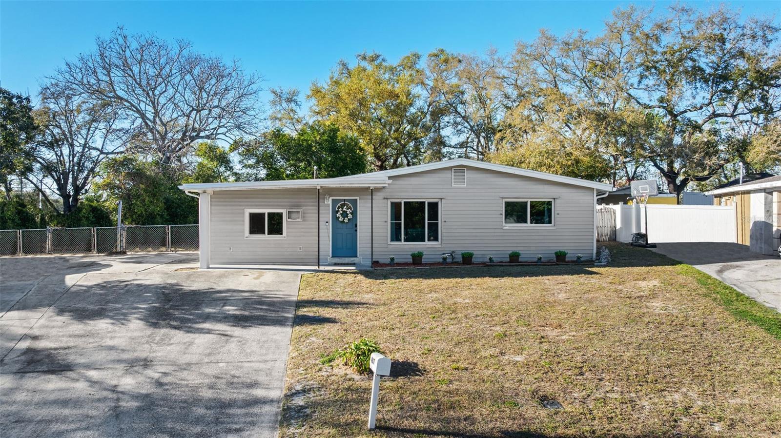 4817 Drift Tide Dr photo 1