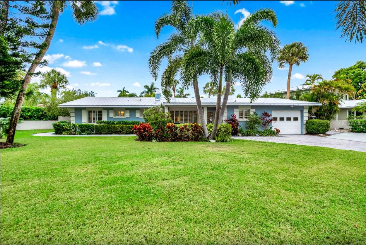 301 Jackson Dr photo 1