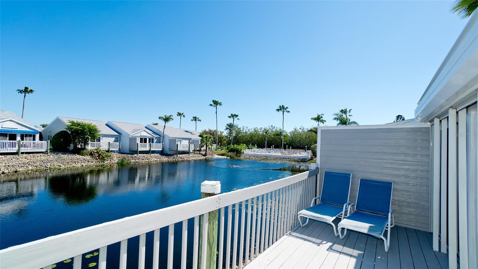 507 Sanderling Cir photo 1
