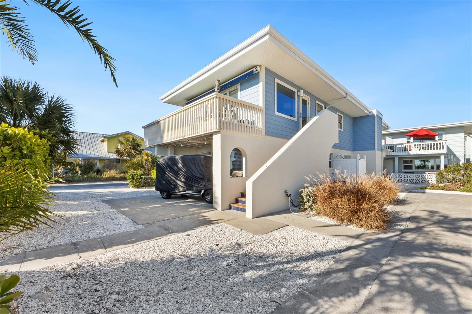 103 Palm Ave photo 1