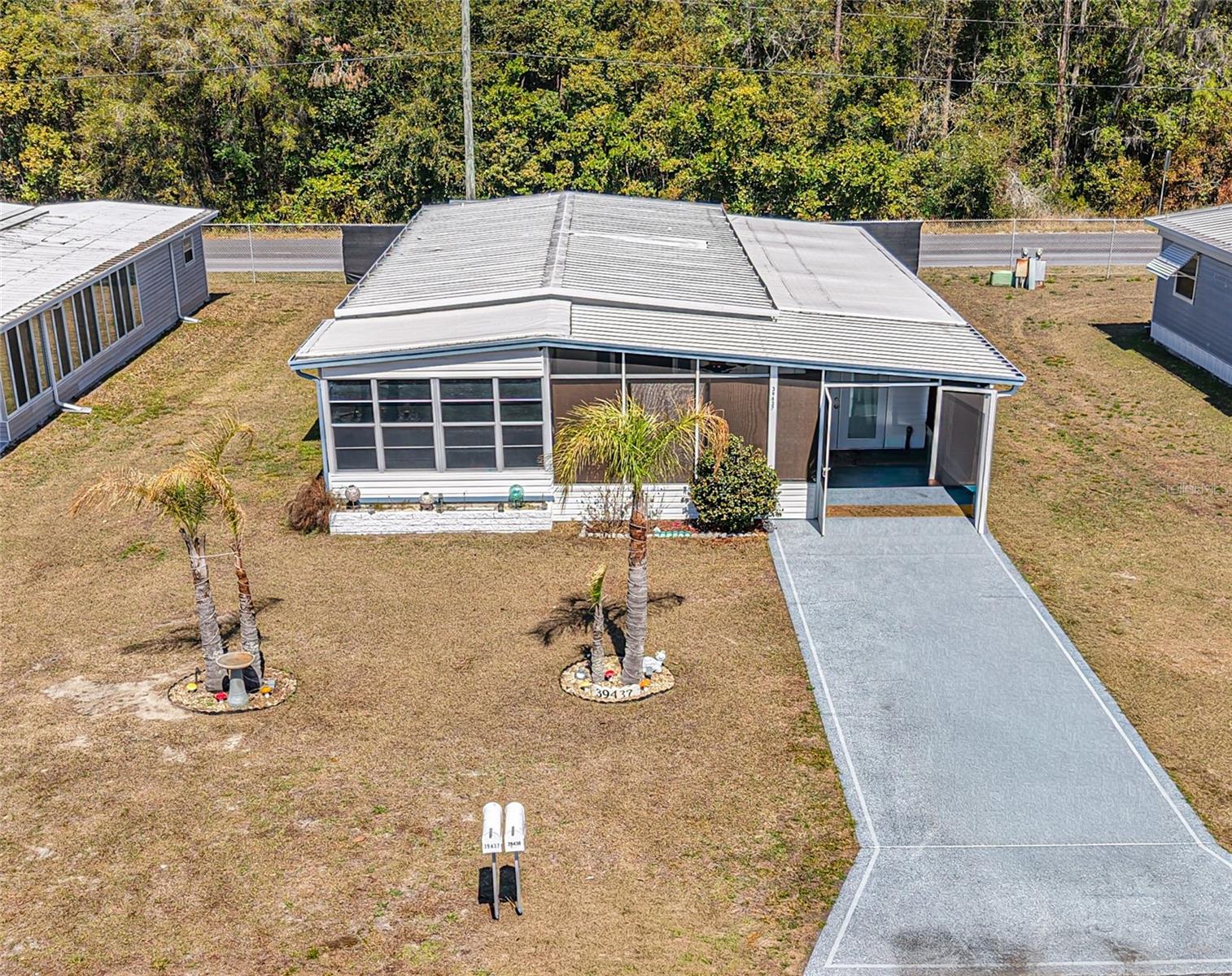 39437 Elgin Dr photo 1