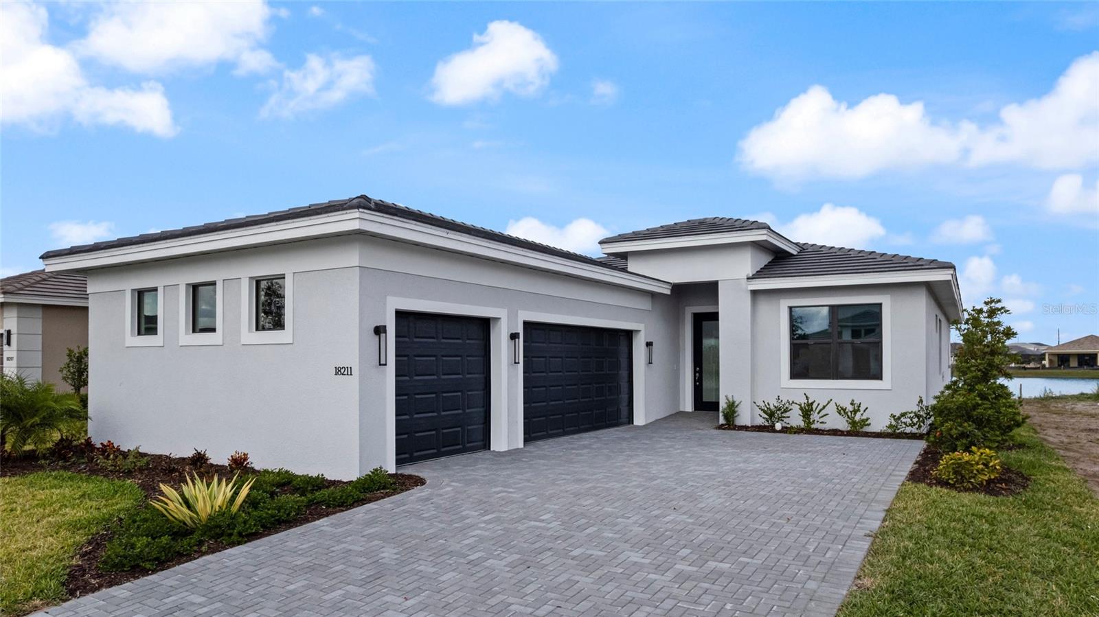 18211 Morgan Dr photo 1