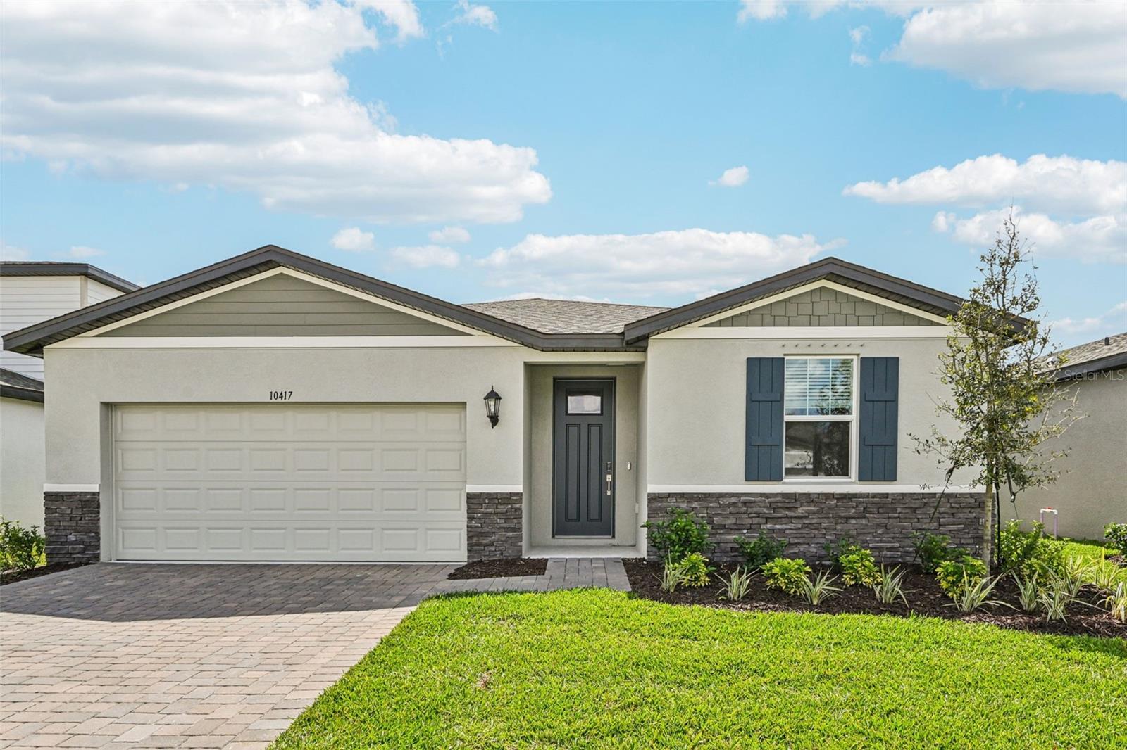 10417 Abundance Grove Way photo 1