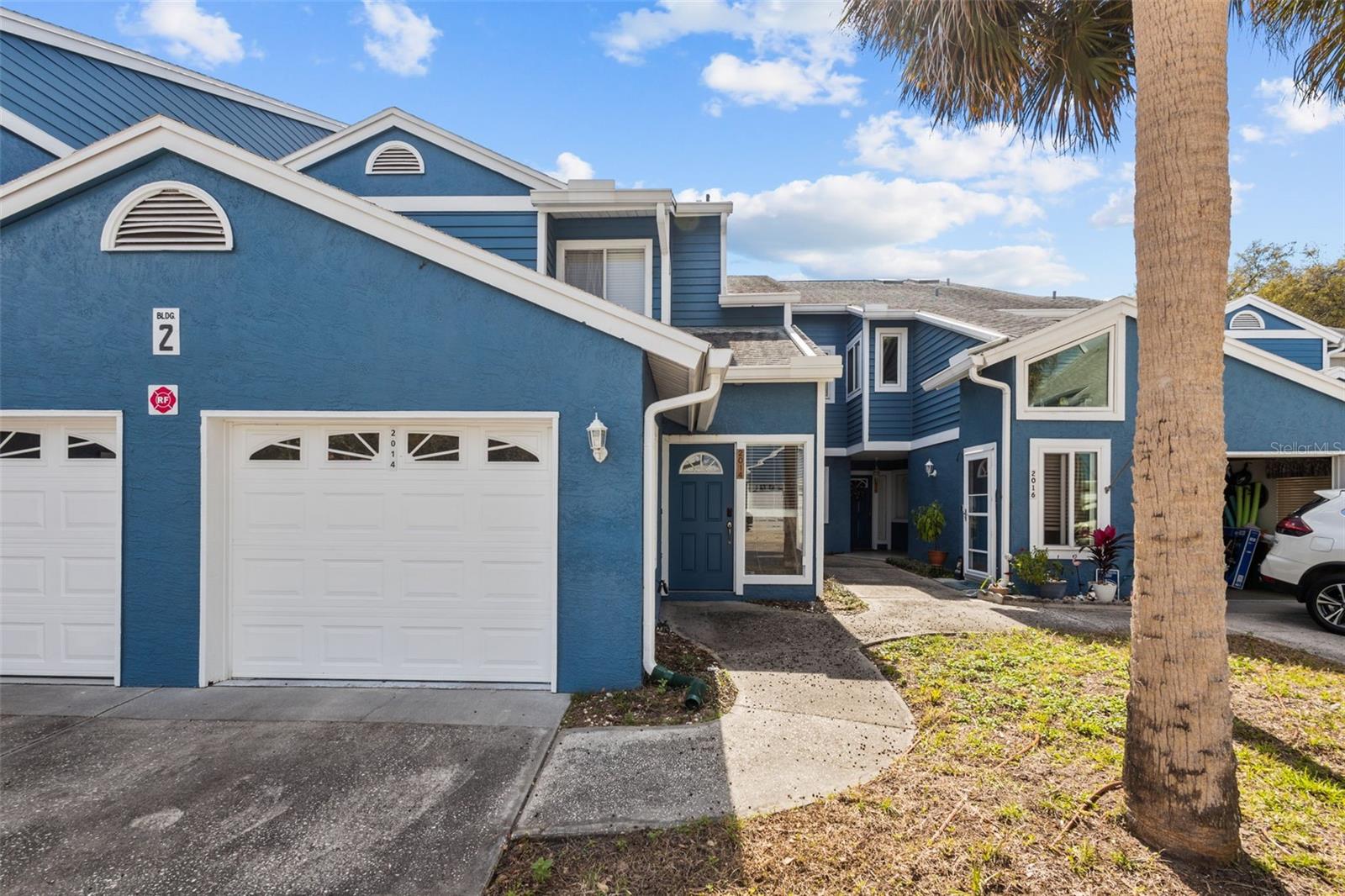 2014 Golfview Dr #2014 photo 1