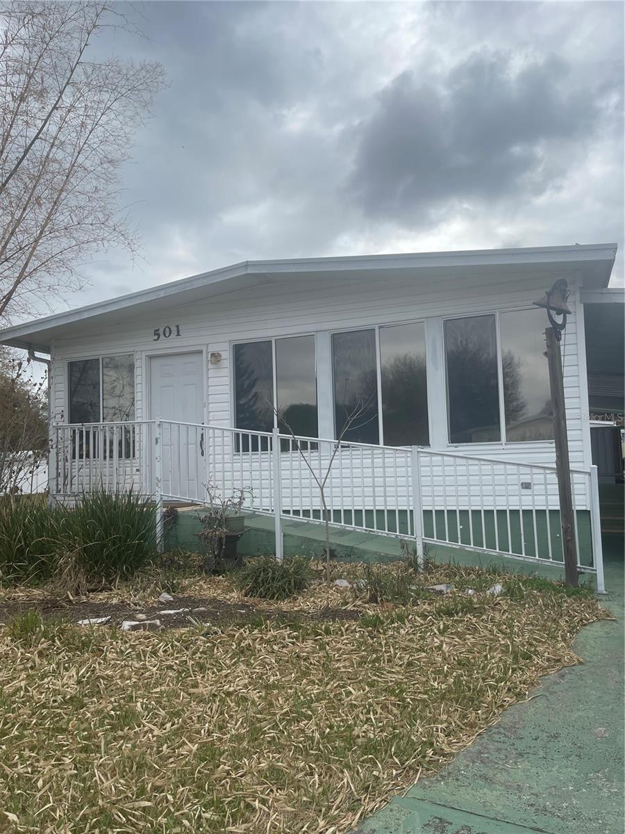 501 Oak Rdg E photo 1