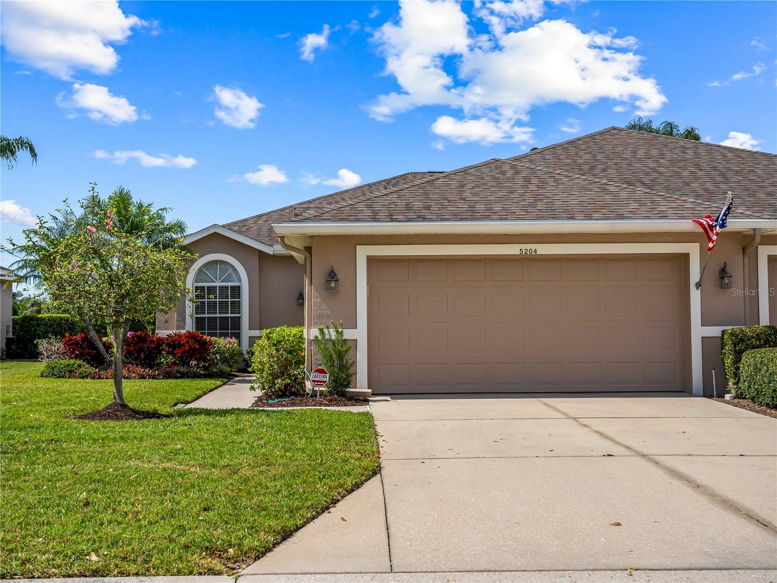 5204 Mahogany Run Ave photo 1