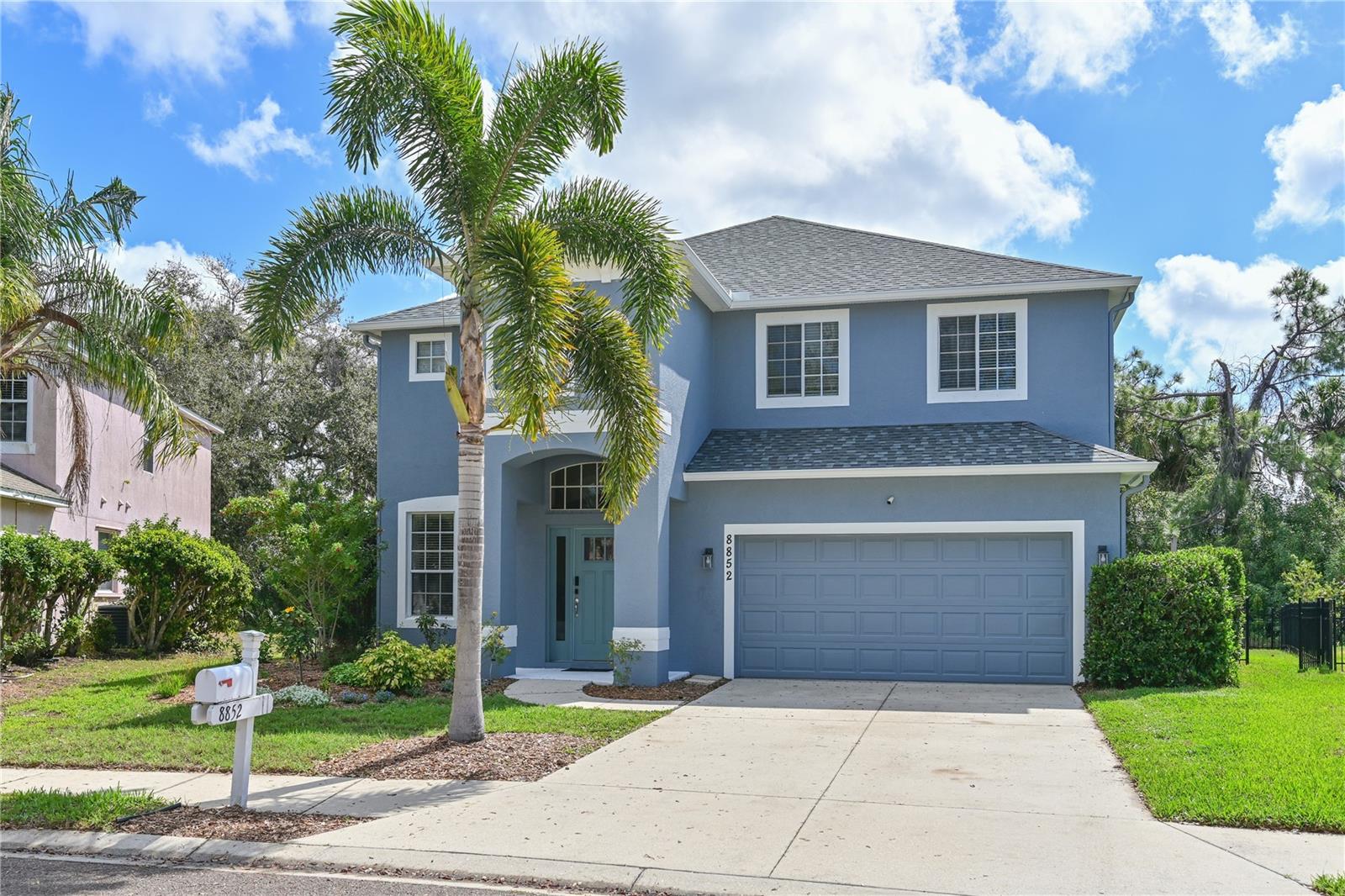8852 Founders Cir photo 1