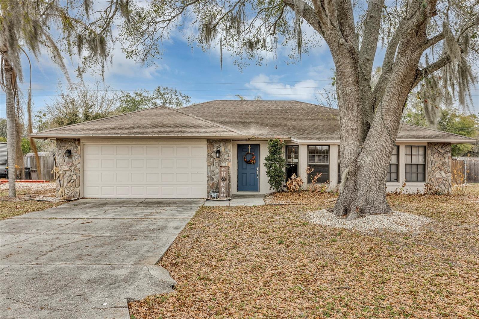 1548 Bowmans Trl photo 1