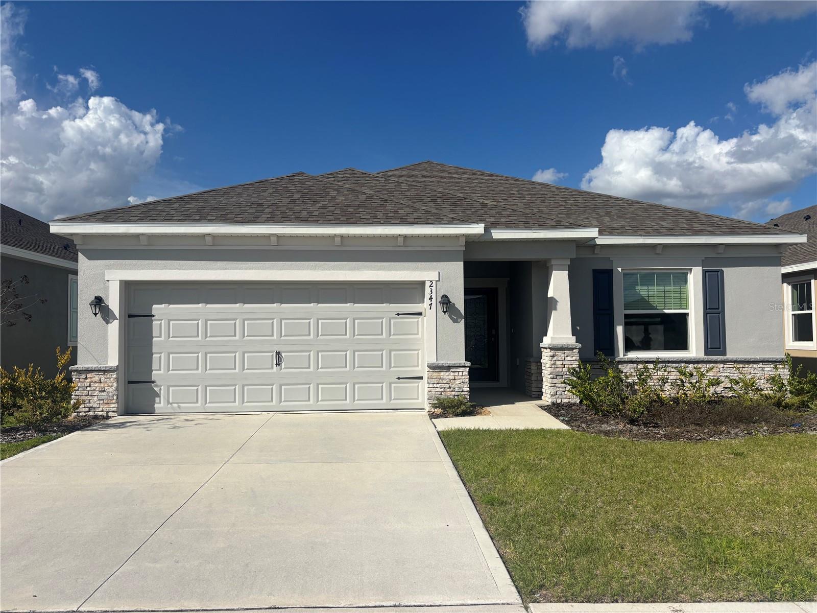 2347 Selenia St photo 1