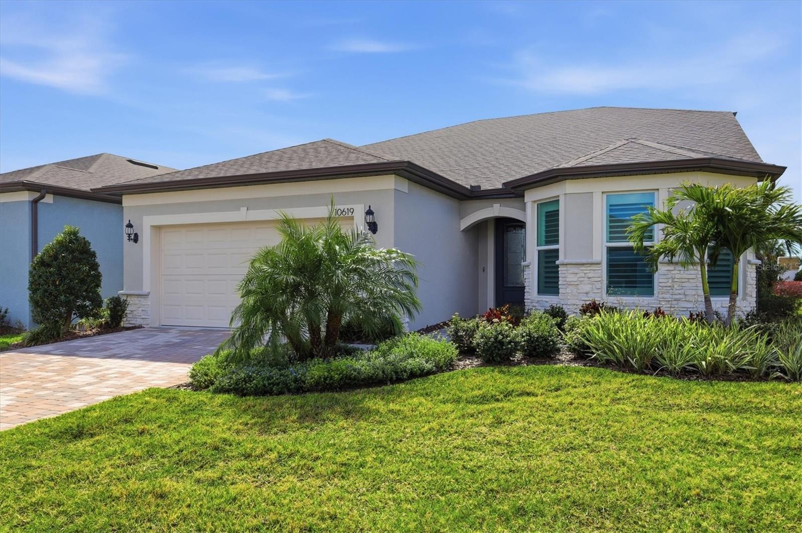 10619 Sea Pines Pl photo 1