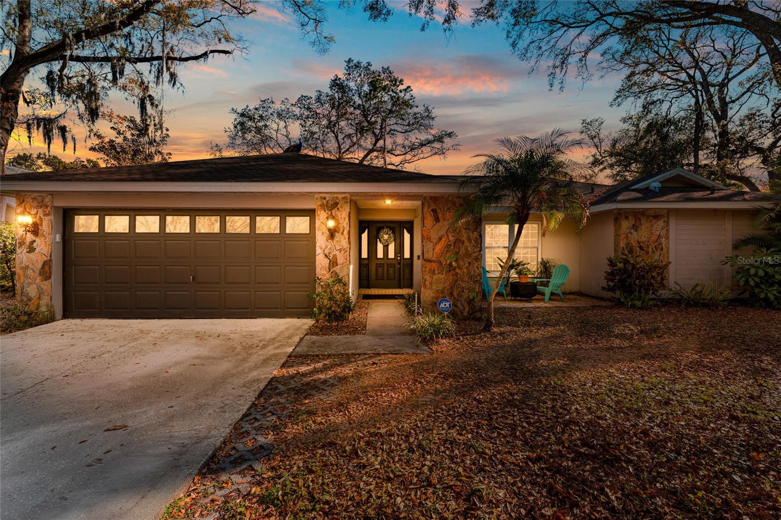 1811 LA Grande Dr photo 1