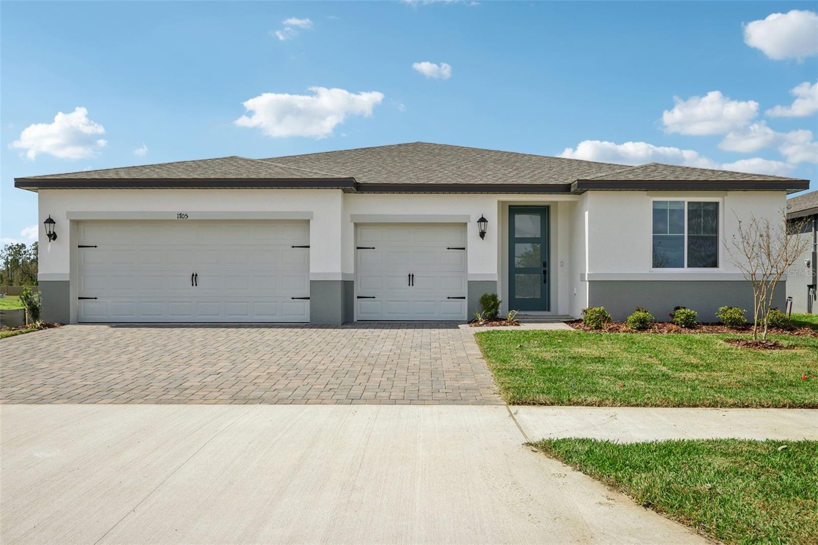 1705 Draughton Dr photo 1
