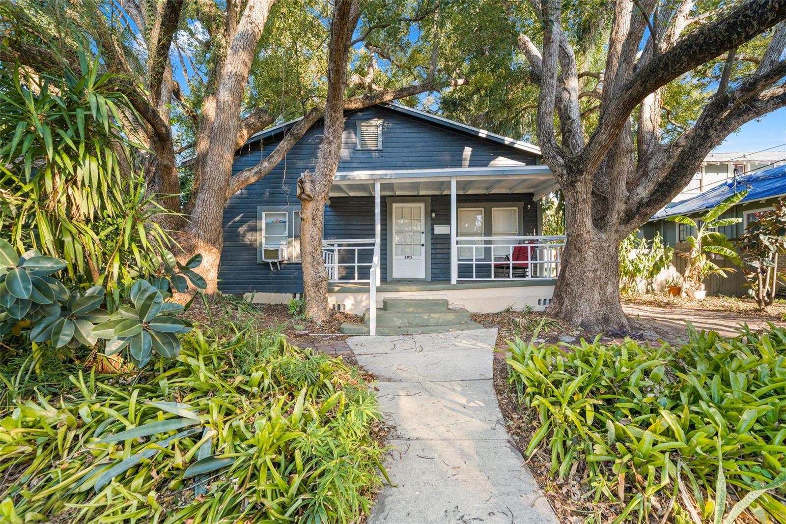 501 E Floribraska Ave photo 1