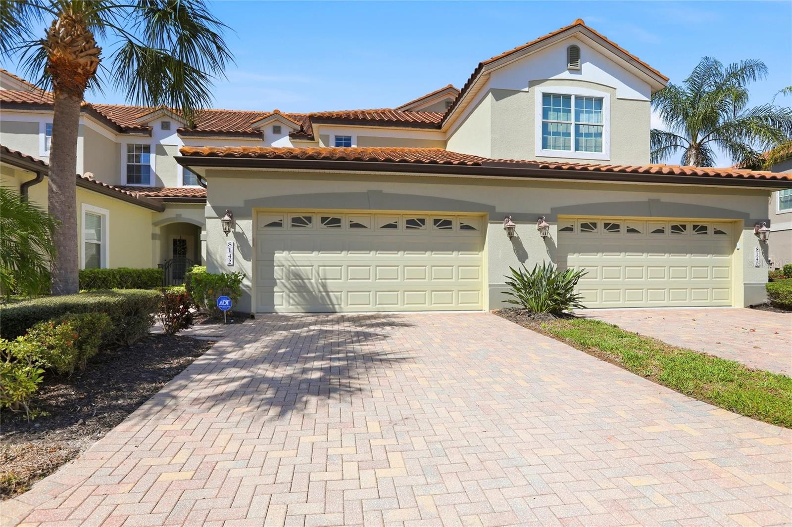 8142 Miramar Way photo 1