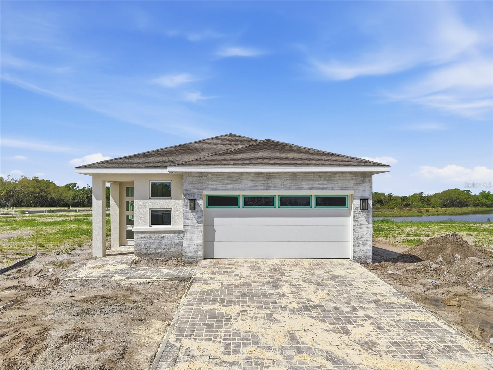 2219 Anders Dr photo 1