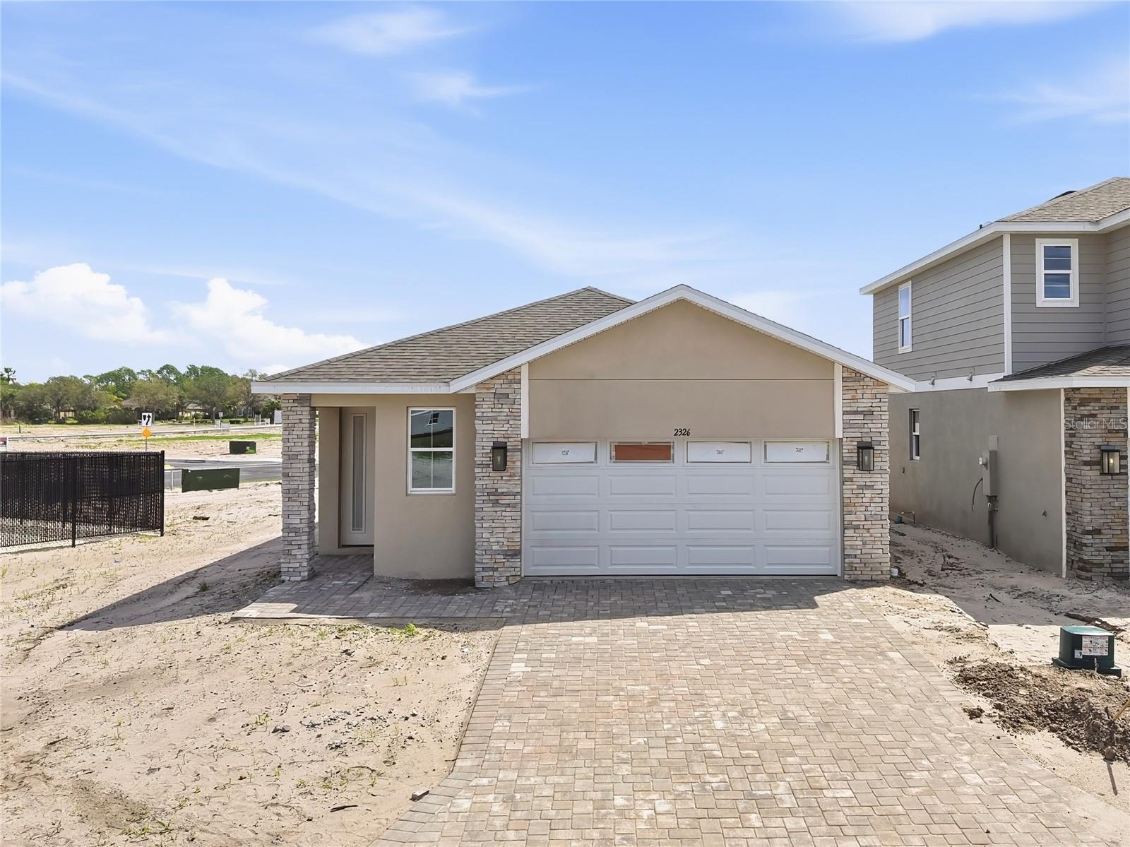 2326 Anders Dr photo 1