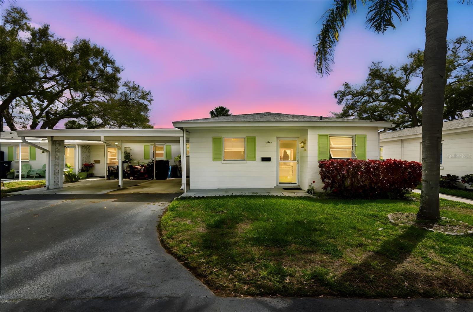 6026 LILLI Way photo 1
