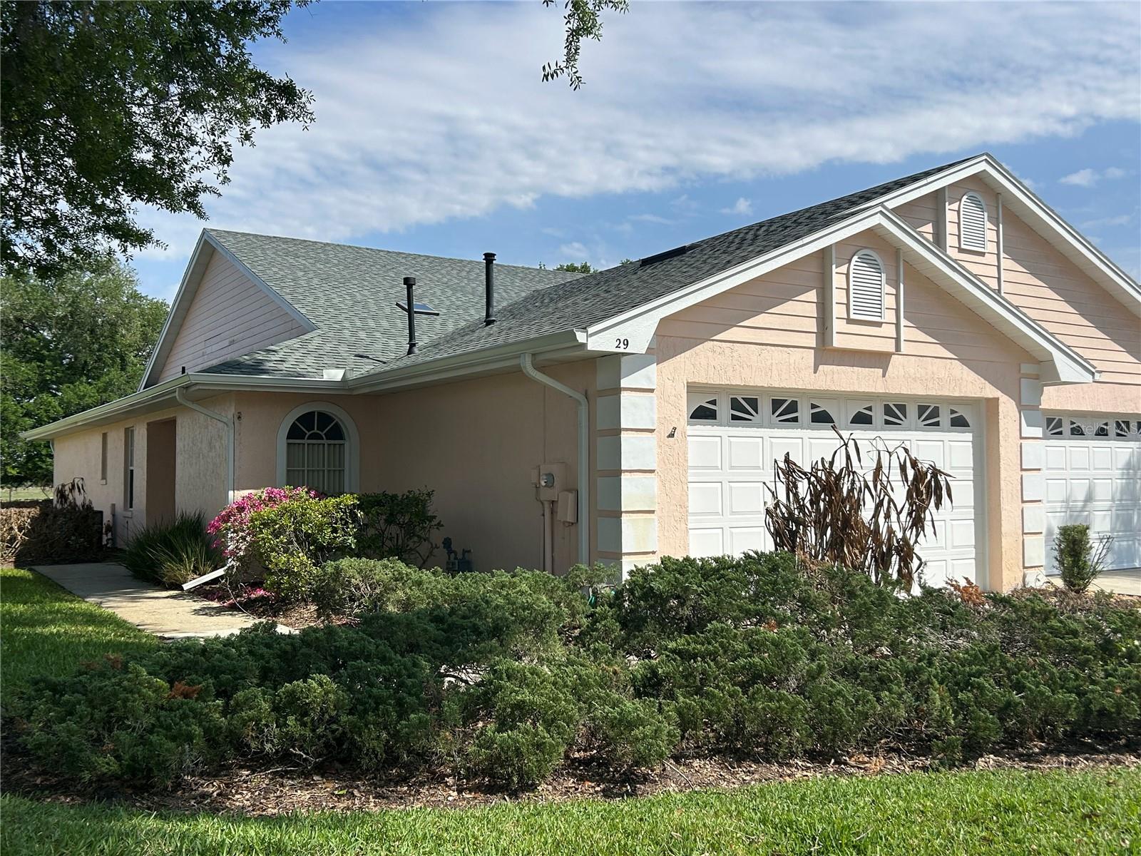 29 Enclave Dr photo 1
