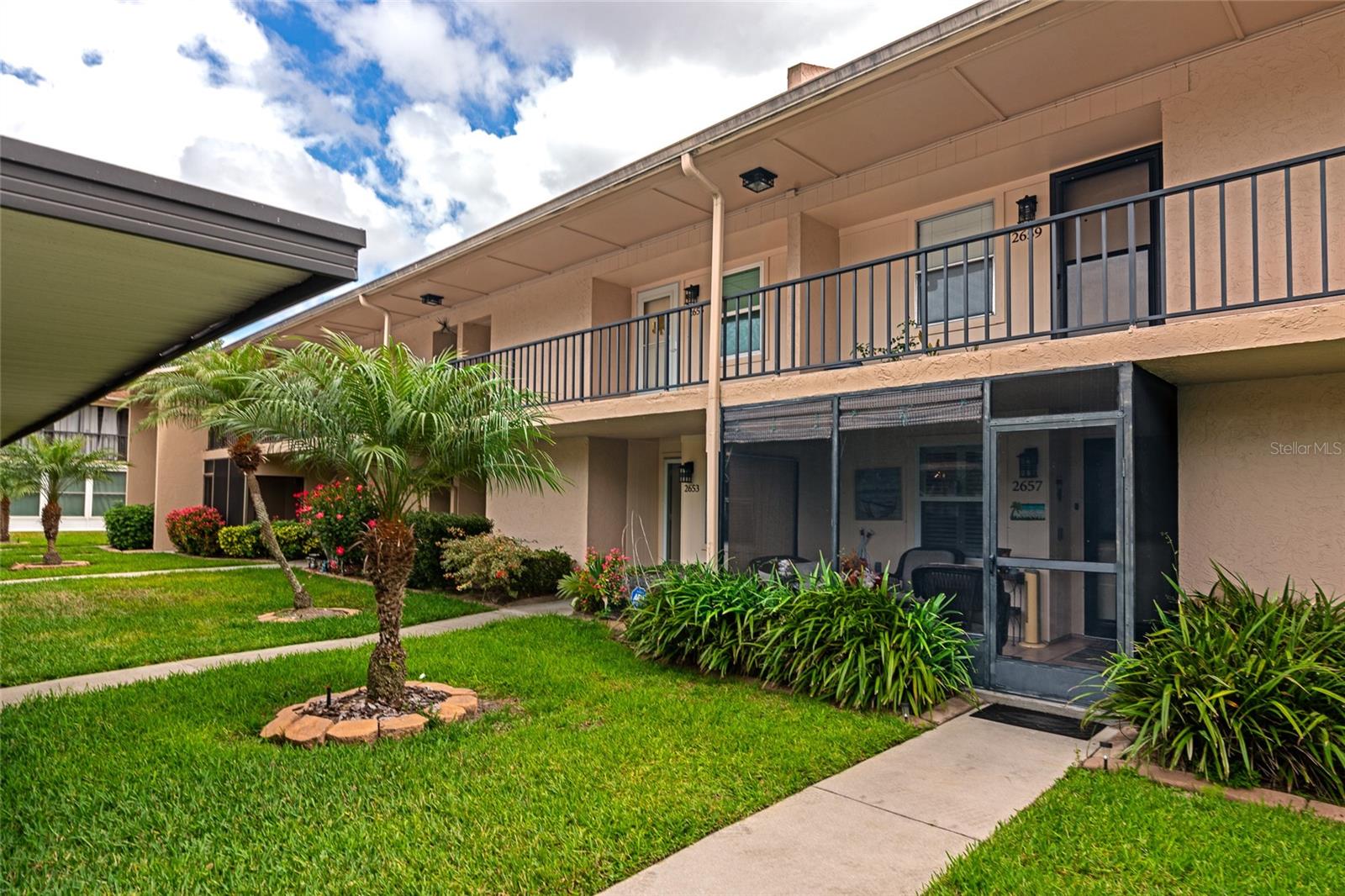 2657 Woodgate Ln #E4 photo 1