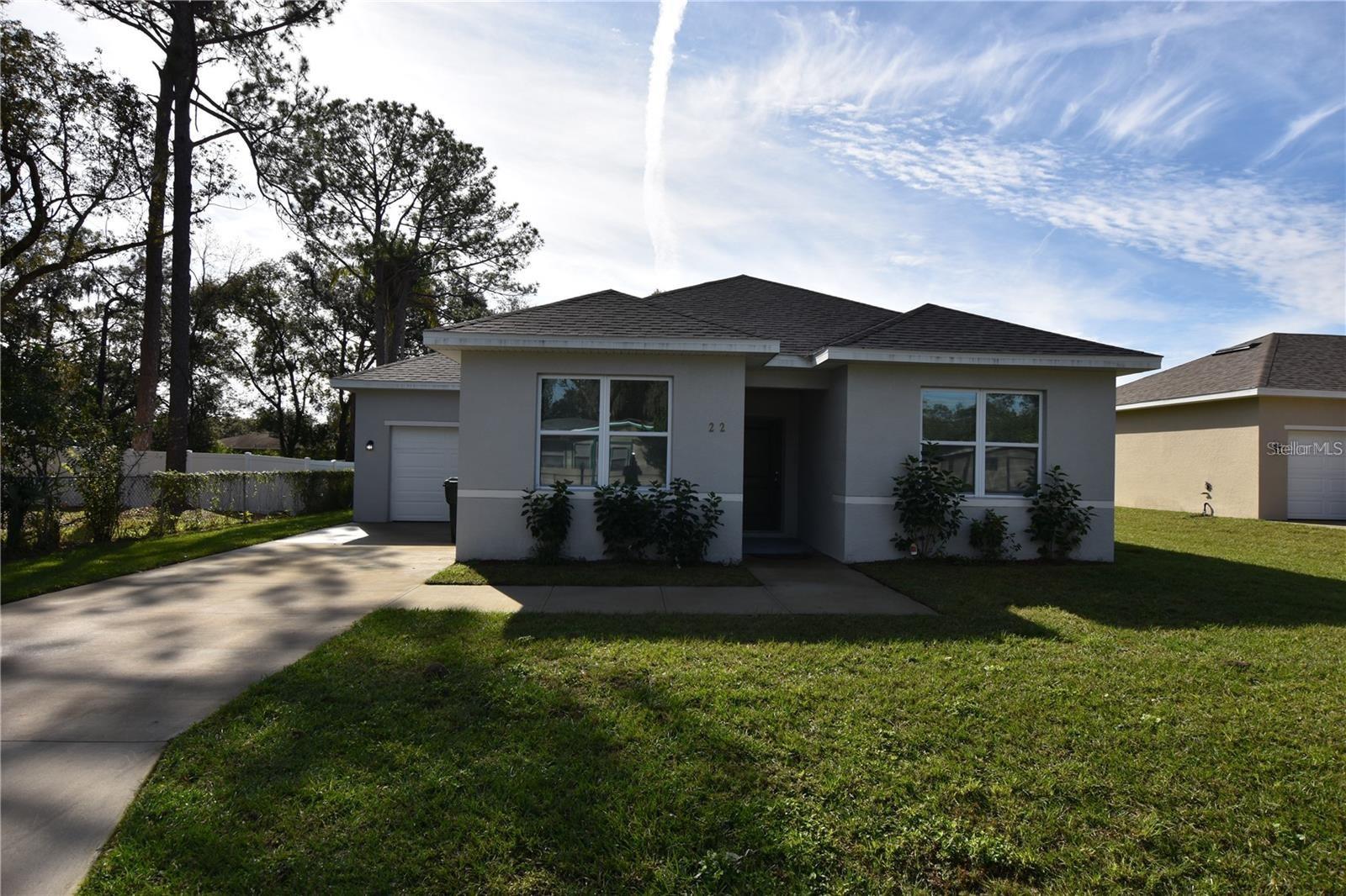 202 W Crescent Dr photo 1
