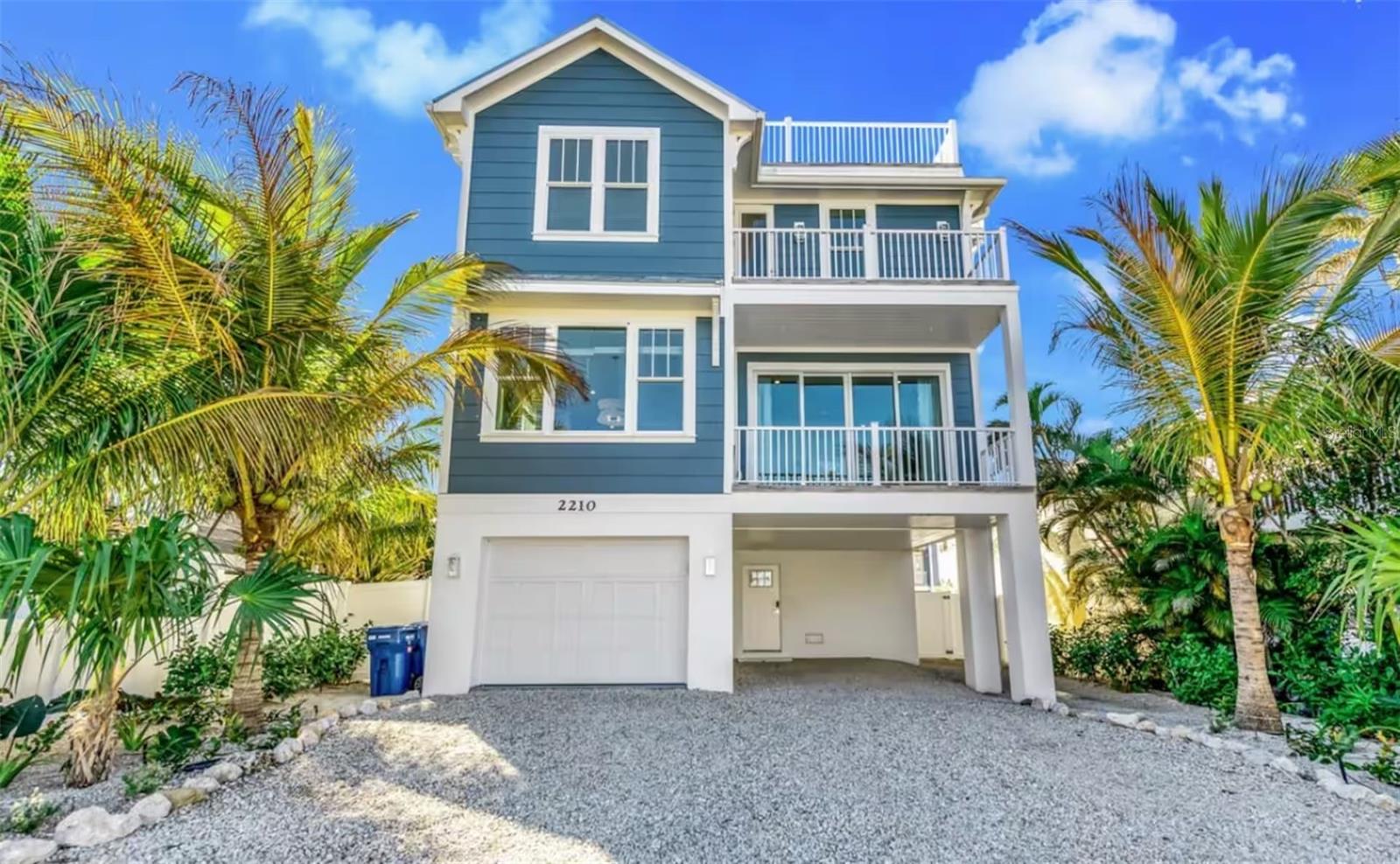 2210 Avenue A photo 1