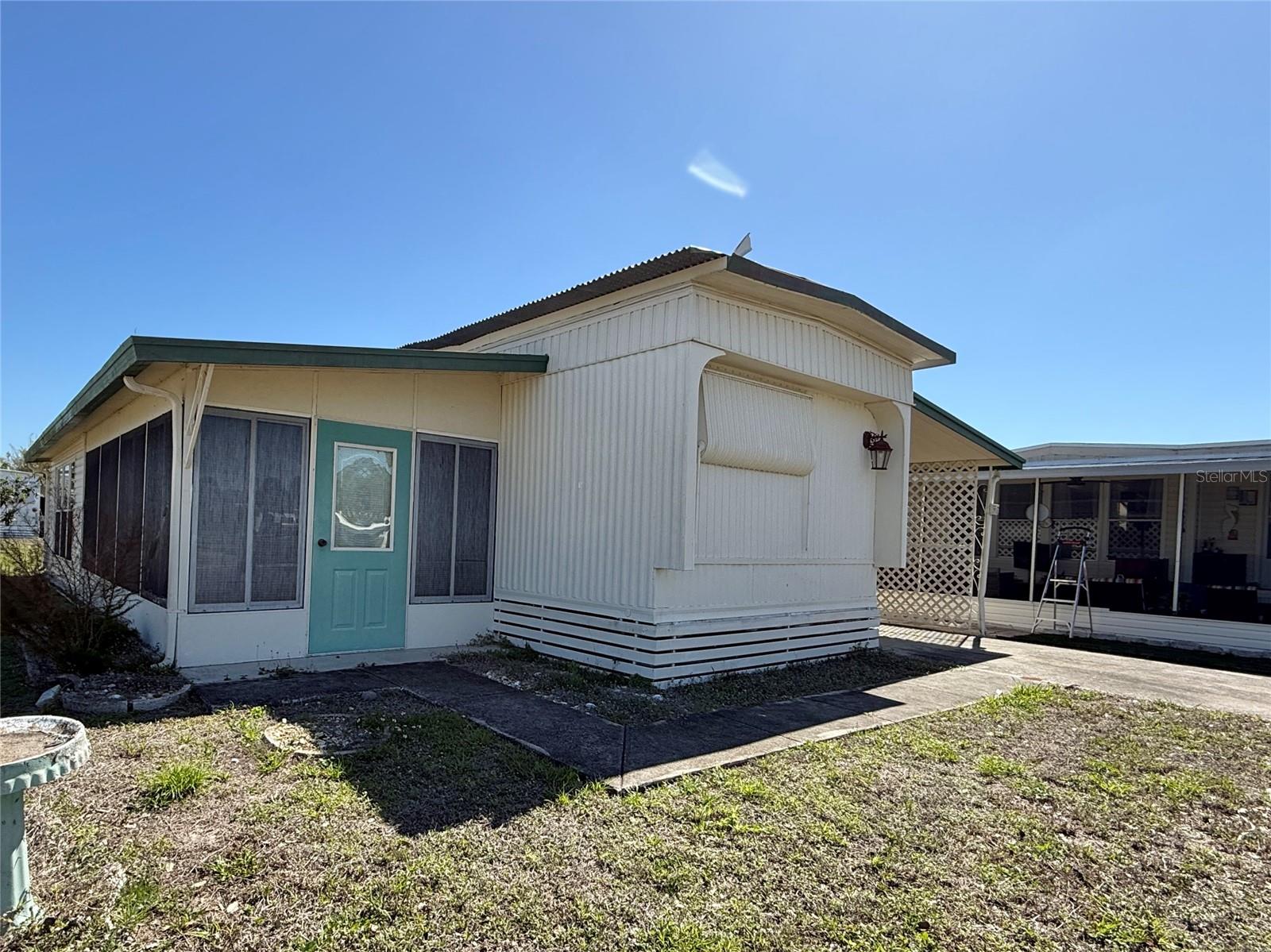 105 Saint Martins Way photo 1