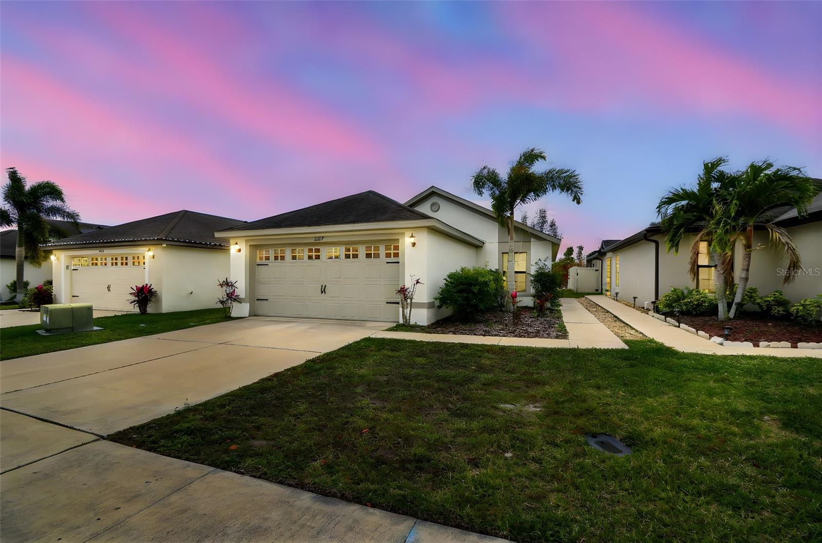 2277 Caspian Dr photo 1