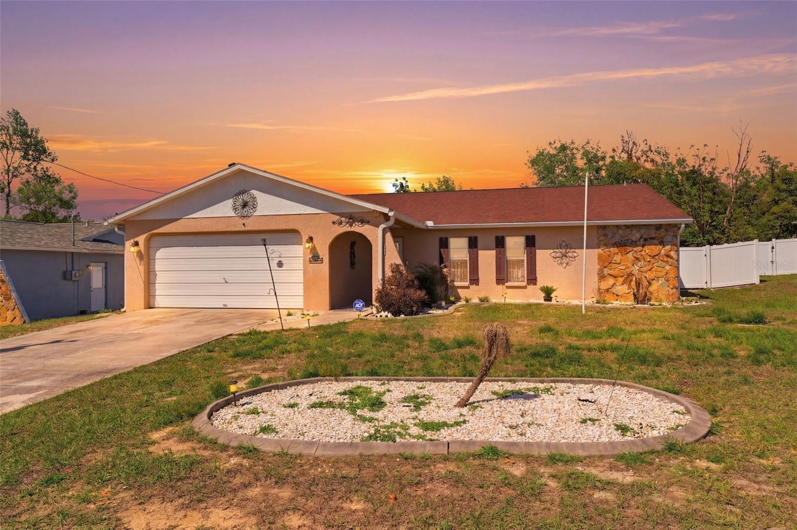12265 Shafton Rd photo 1