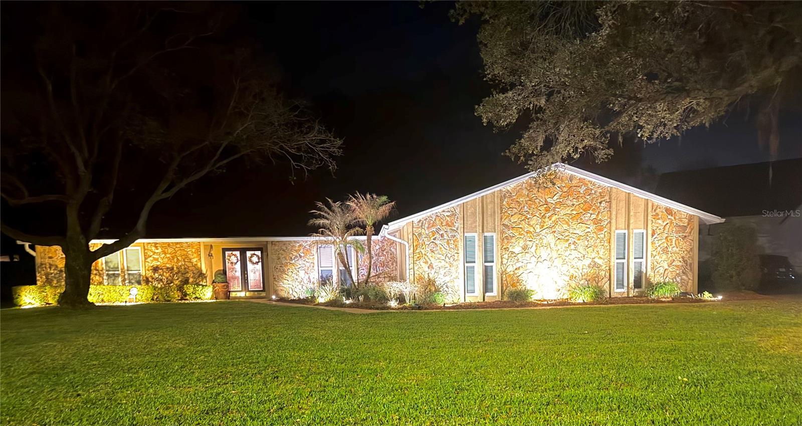 2935 Plantation Rd photo 1