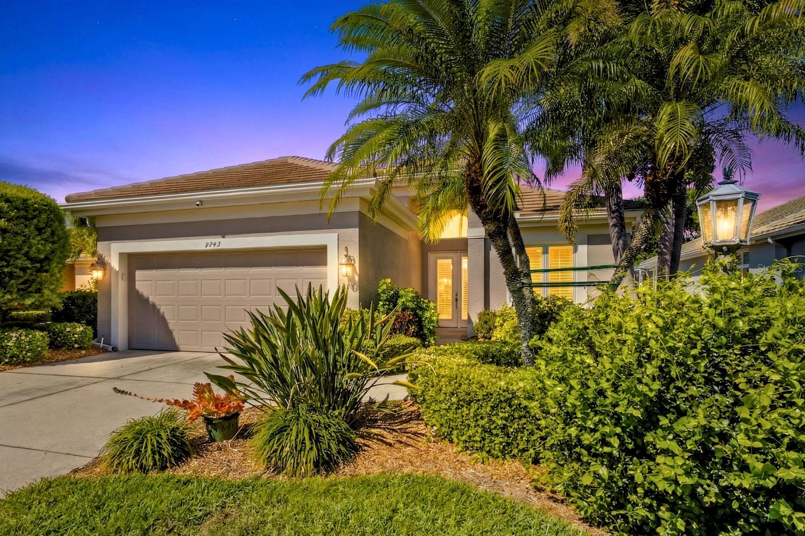 9743 53rd Dr E photo 1