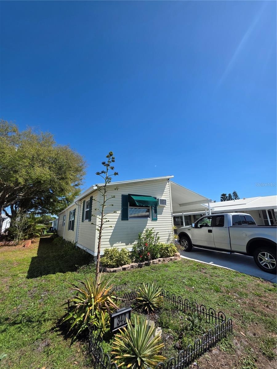 340 Canal Way photo 1