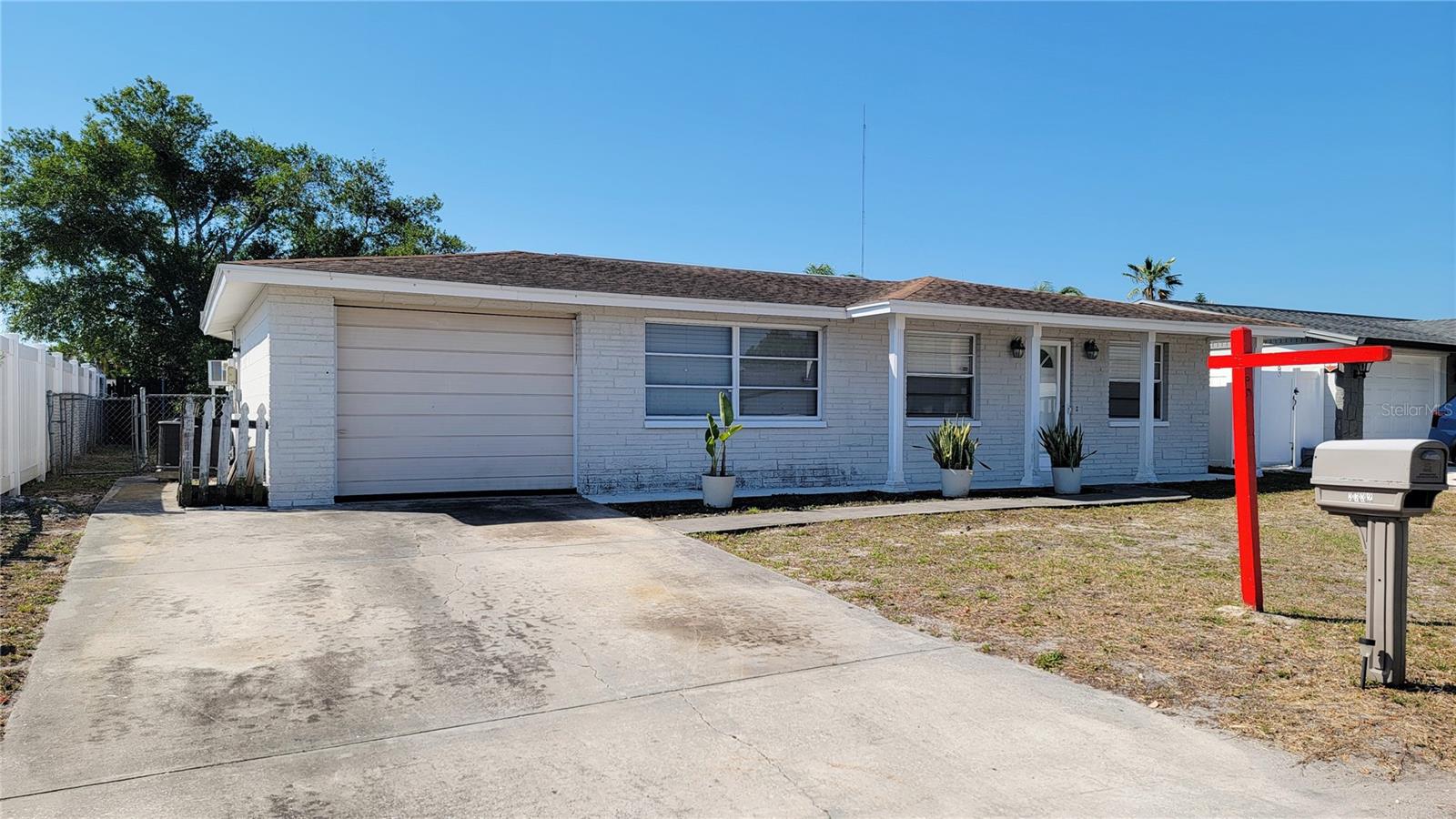 3332 Umber Rd photo 1
