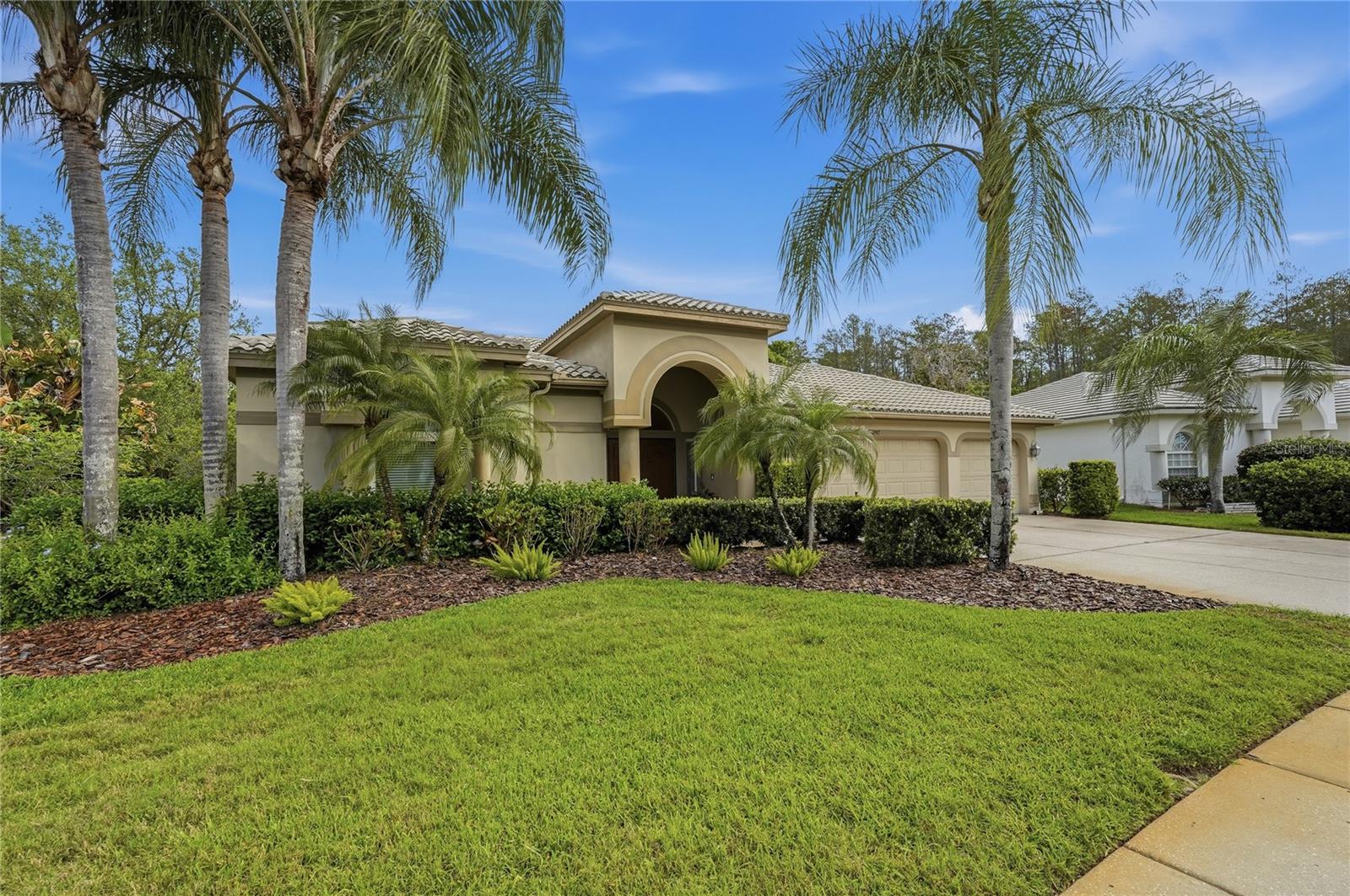 1297 Kings Way Ln photo 1