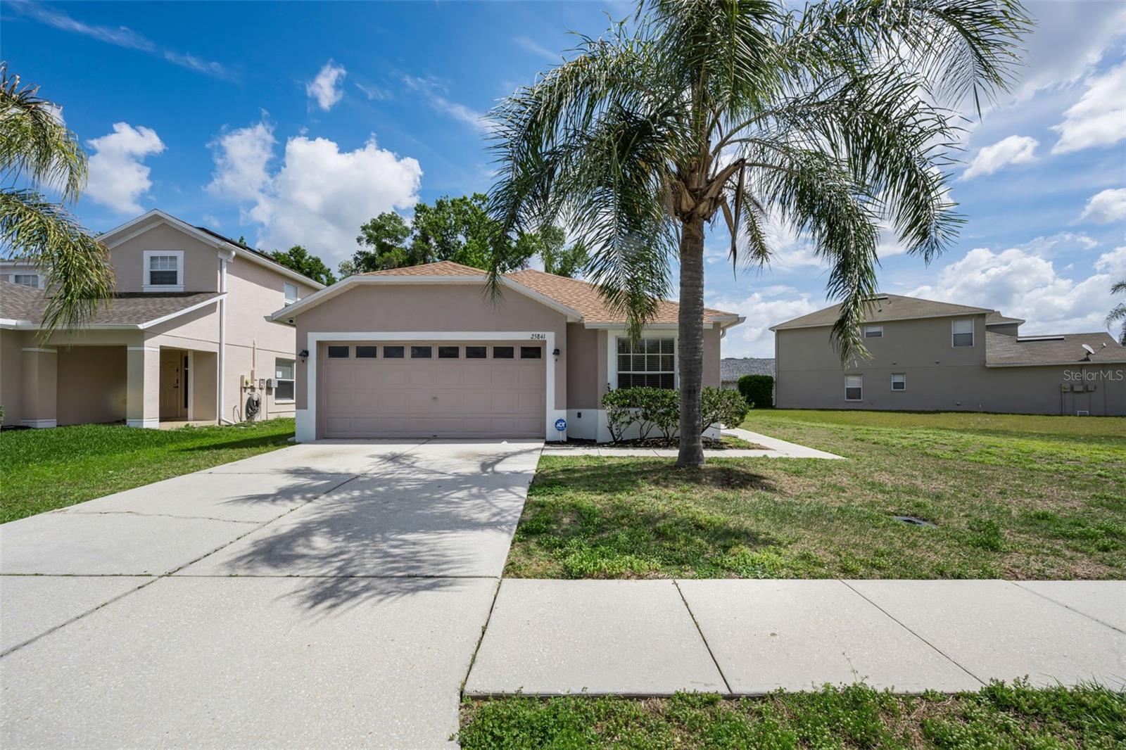 25841 Crippen Dr photo 1