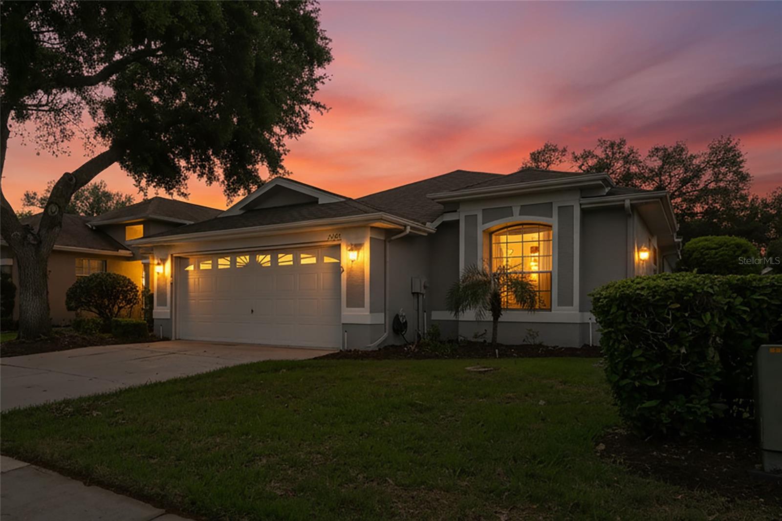 14466 Tamarind Loop photo 1