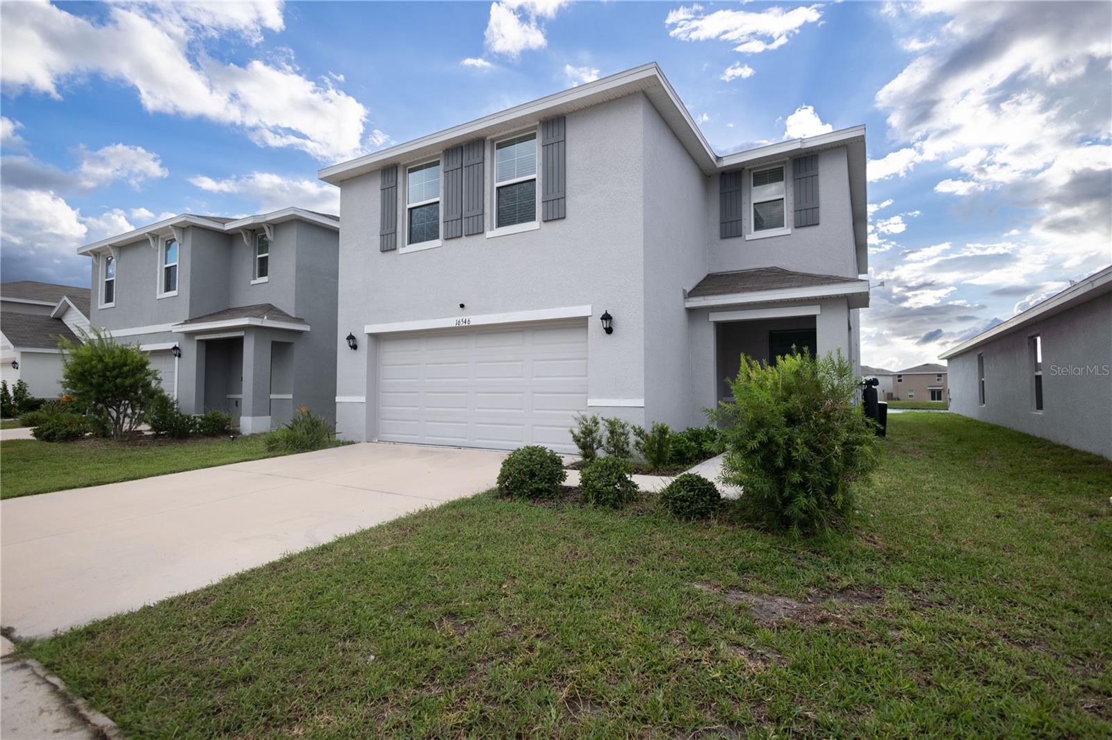 16546 Mosaic Oar Dr photo 1