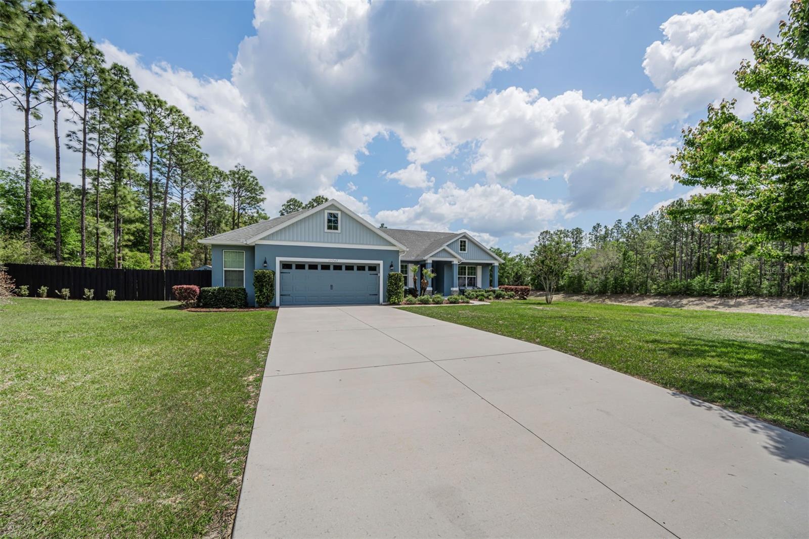 15747 Sago Dr photo 1