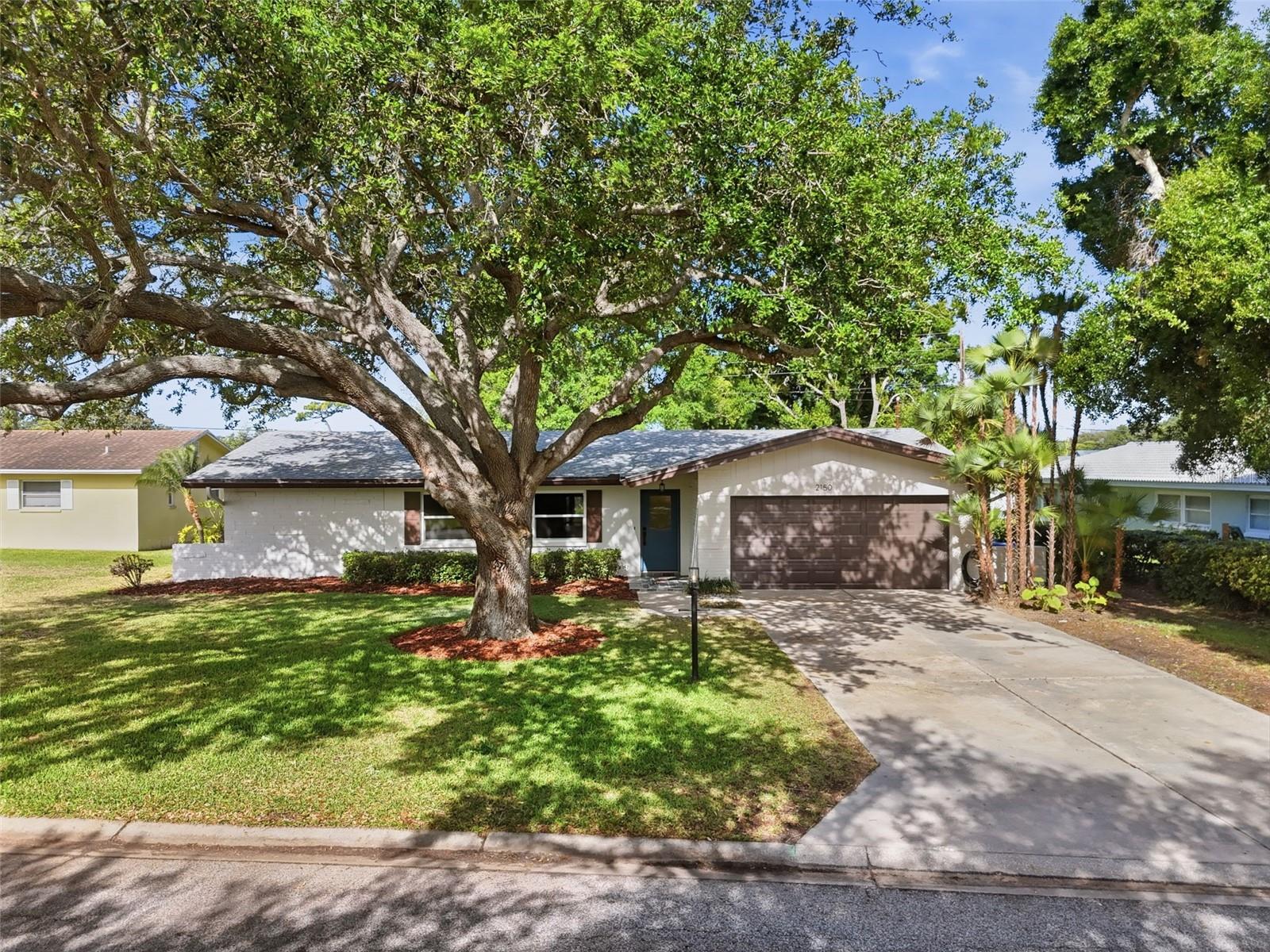 2150 Sarazen Dr photo 1