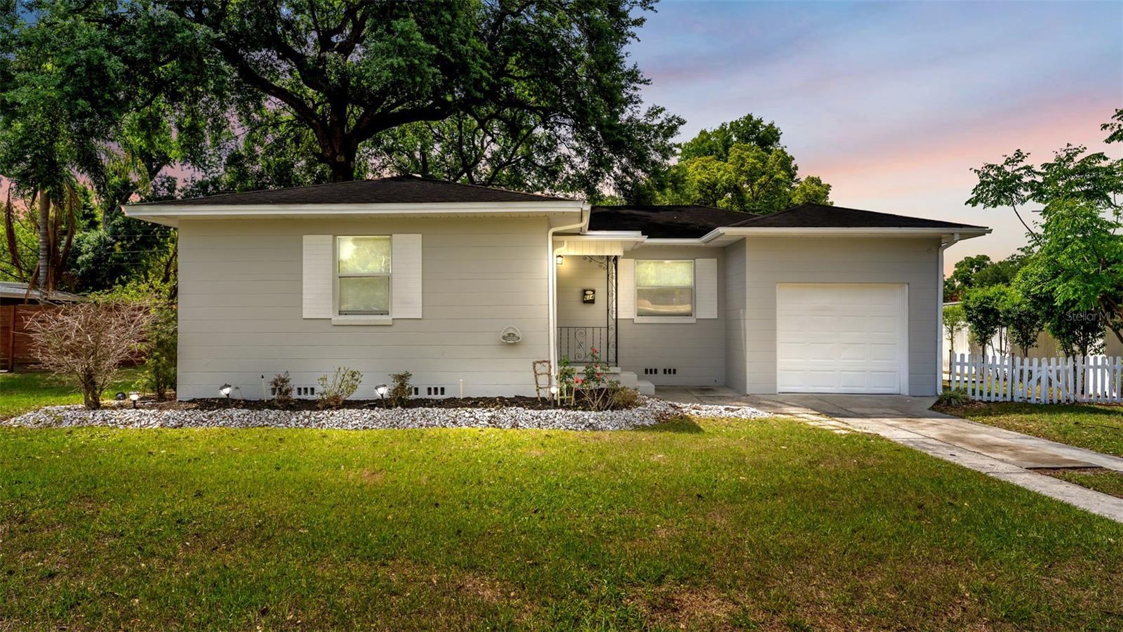 614 W Shady Ln photo 1