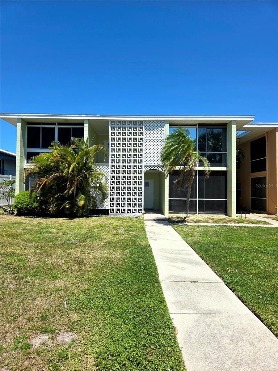 10215 Manatee Ave W #1 photo 1