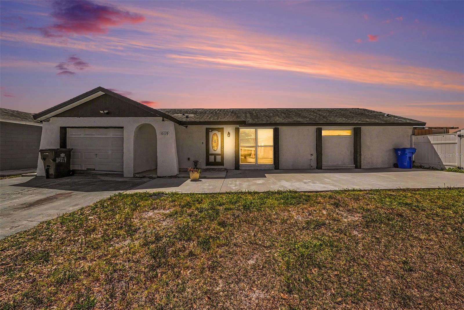 10119 Chimney Hill CT photo 1