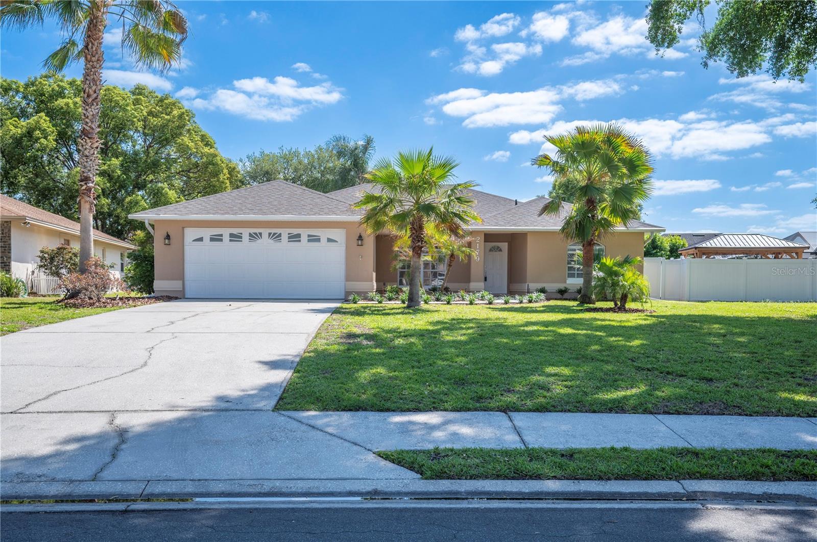 2179 Malachite Dr photo 1